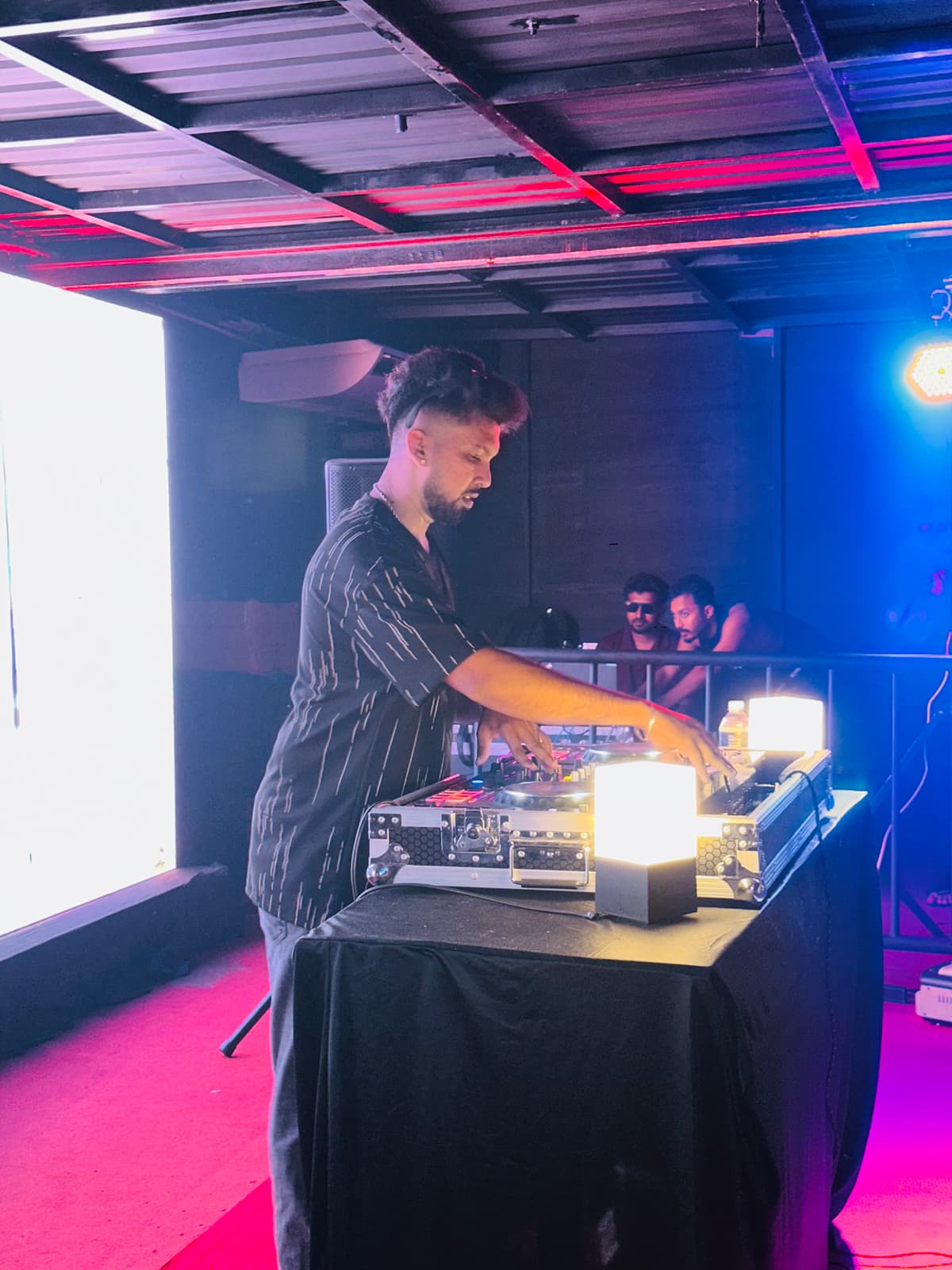 ZEYROM at the decks — photo 22