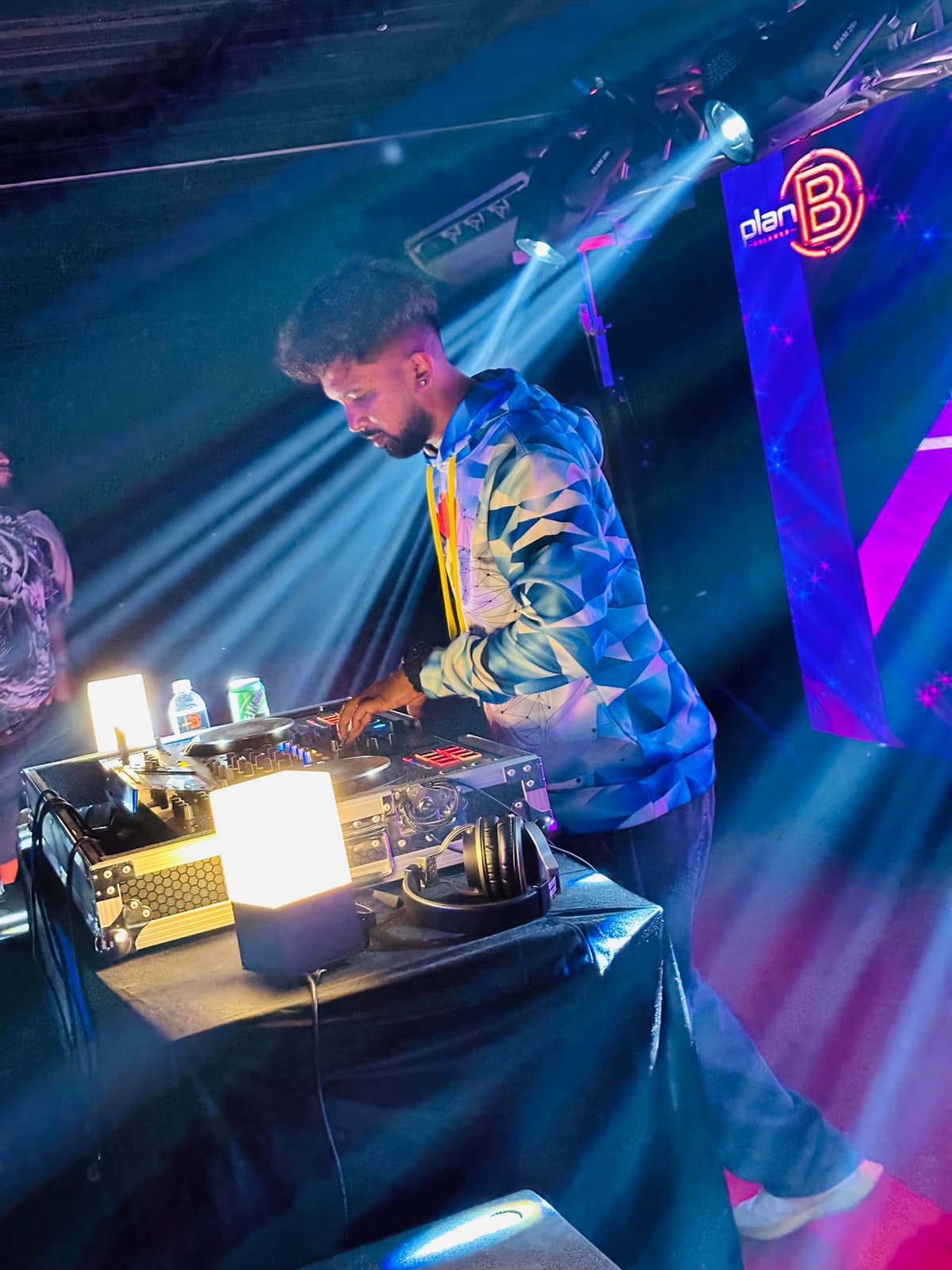ZEYROM at the decks — photo 23